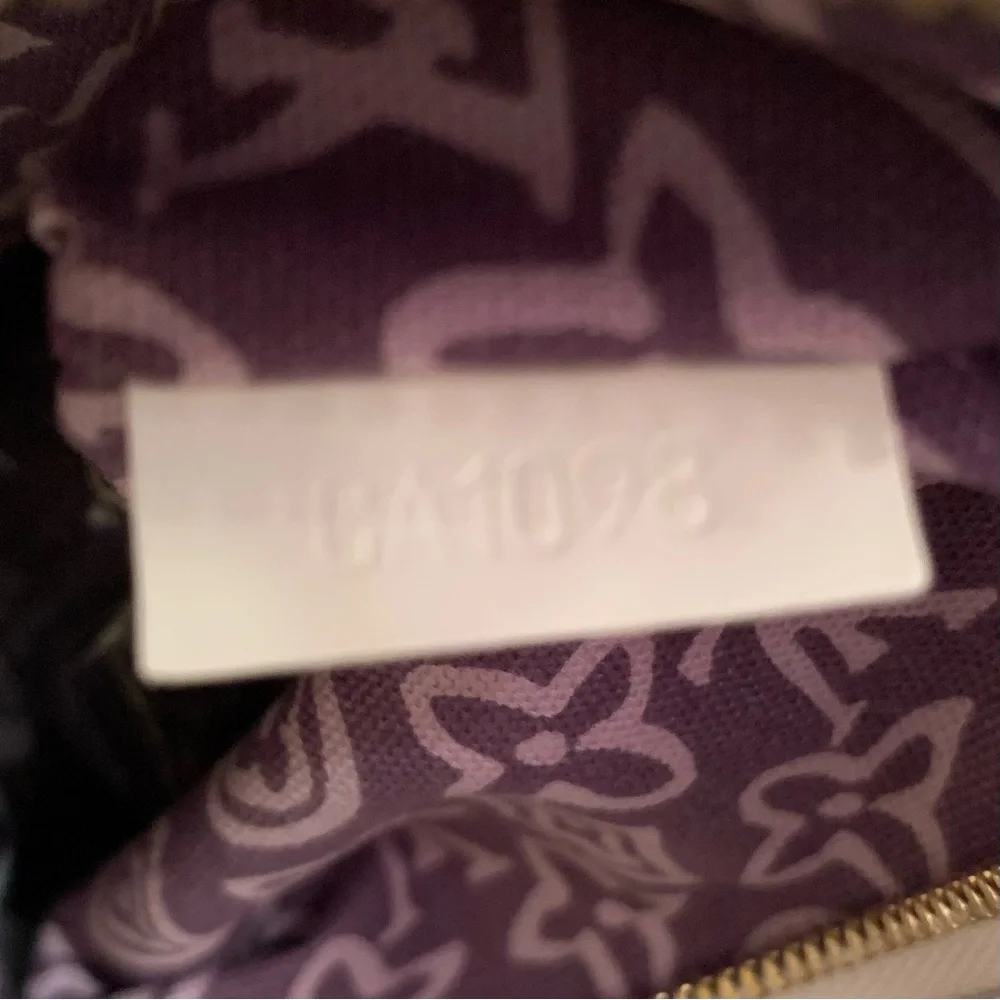 💜LOUIS VUITTON CABAS TAHITIENNE PM LILAC - LIMITED EDITION💜 - Picture 8 of 11